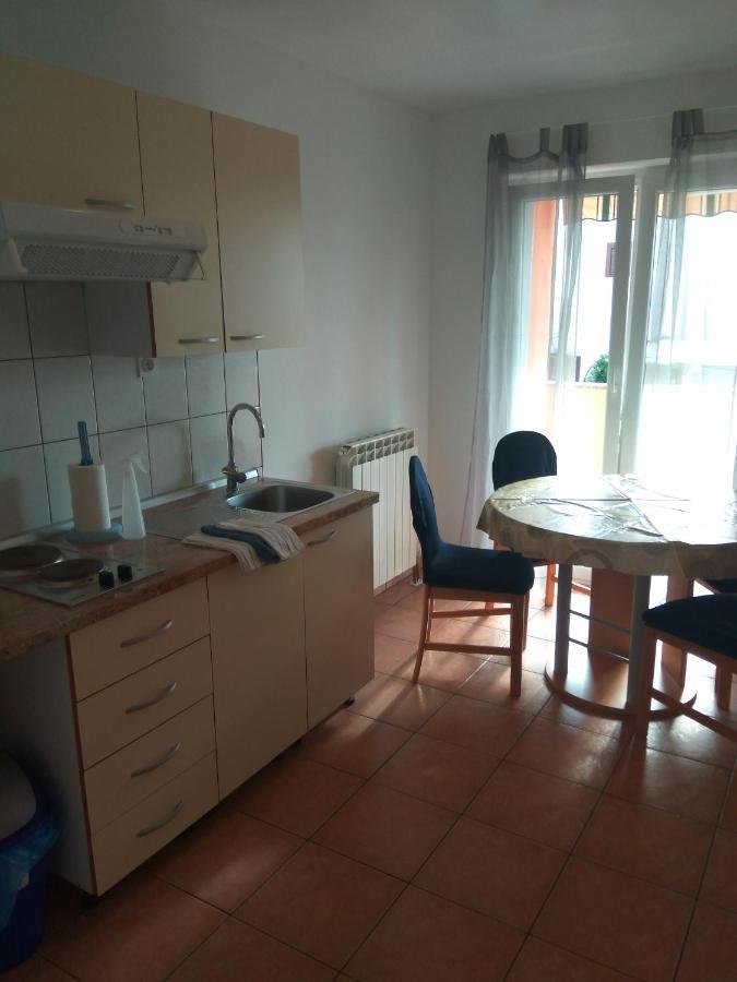 Apartmani Ivana Punat Exterior photo