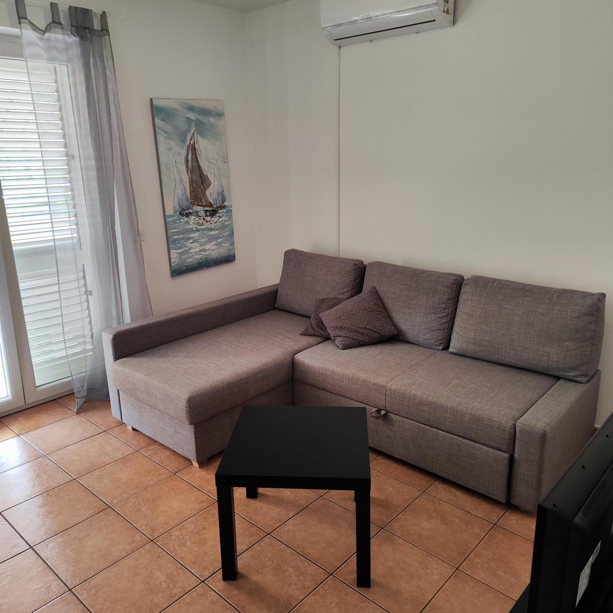Apartmani Ivana Punat Exterior photo